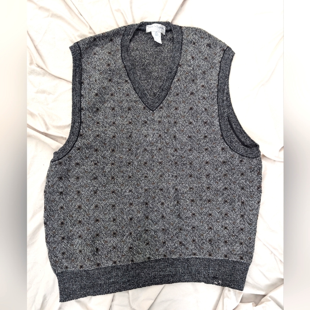 Vintage Tricots St. Raphael sweater vest in 100% Merino L